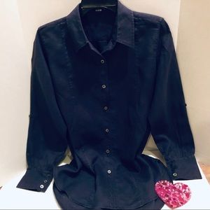 Vivid- button down long sleeve shirt. 🌺